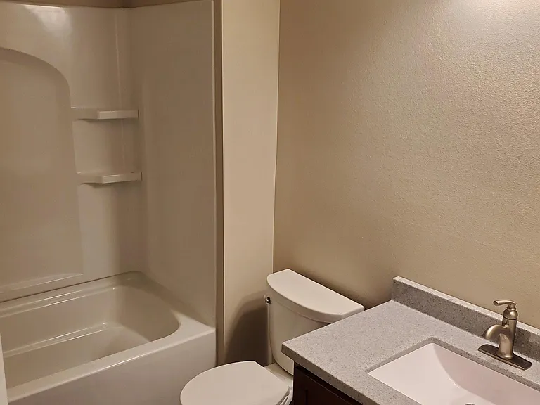 2127 Luann Ln #6 — Photo 7