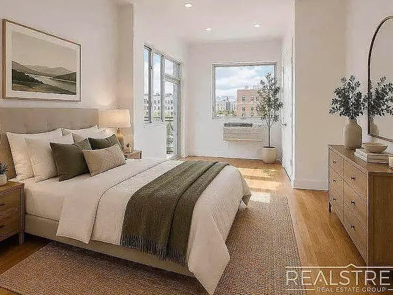 109 Winthrop St #4F — Photo 6