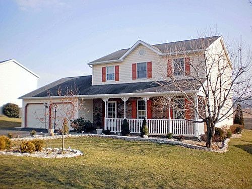1st image of 198 Hickory Dr