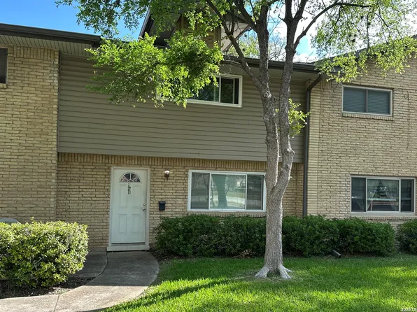 121 W SILVER SANDS DR #121, San Antonio, TX 78216