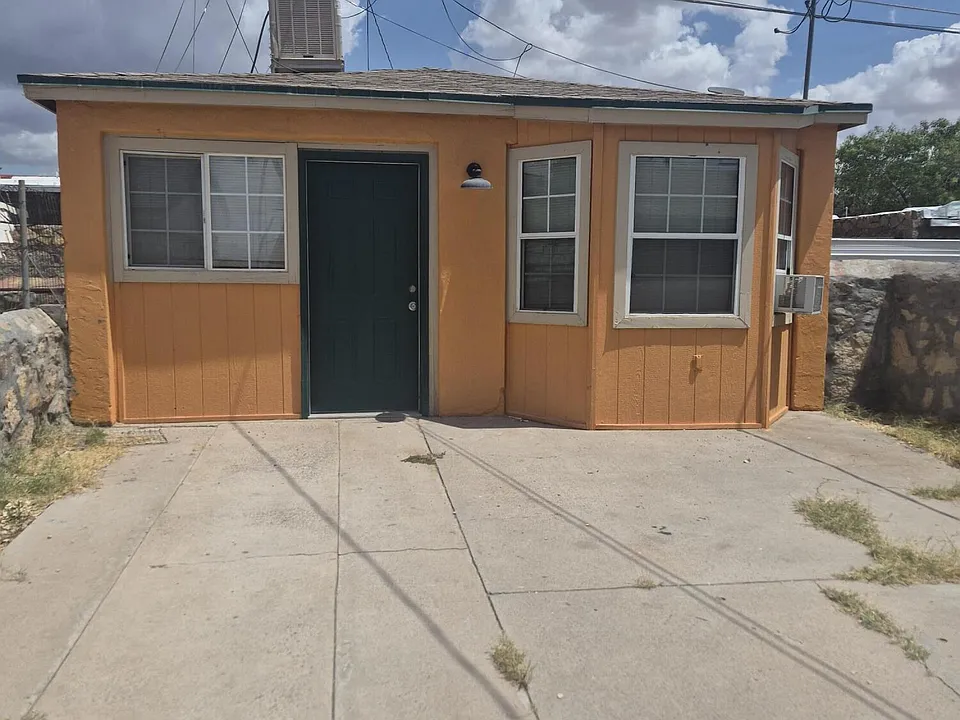 3915 Mobile Ave #3