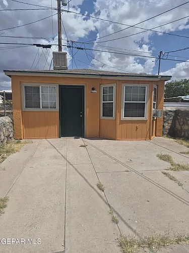 3915 Mobile Ave #3 Photo 1