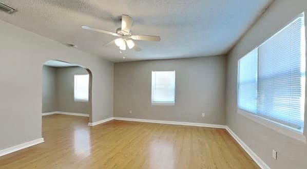 1st image of 615 Yelvington Ave