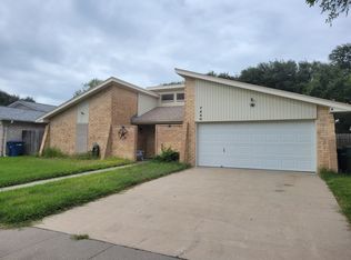 7446 Cessna Dr, Corpus Christi, TX 78412