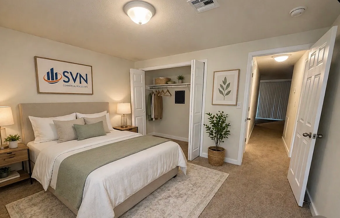 Avalon Court — Photo 2