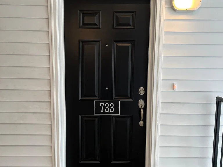 733 Stiller Ln #733 — Photo 13