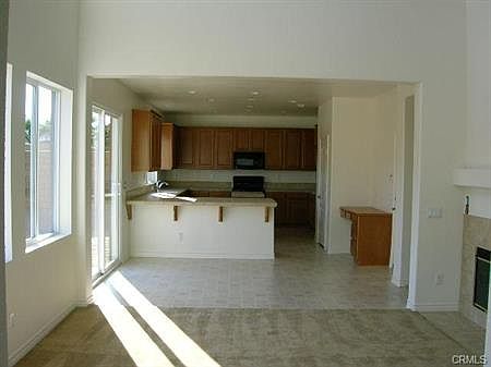 3rd image of 1439 Northstar St