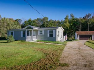 38018 Fisk Lake Rd, Paw Paw, MI 49079