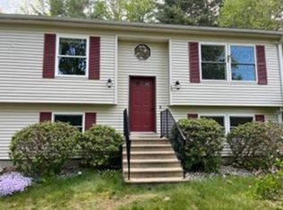 17 Nourse Ln, Barre, MA 01005