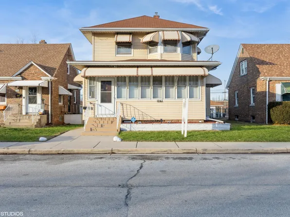 1241 Hoffman St, Hammond, IN 46327