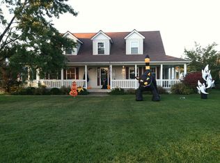 4504 E Dunbar Rd, Monroe, MI 48161