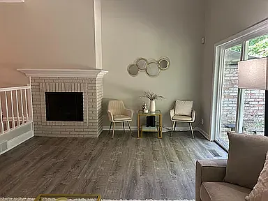 1199 Harwich Ct — Photo 14