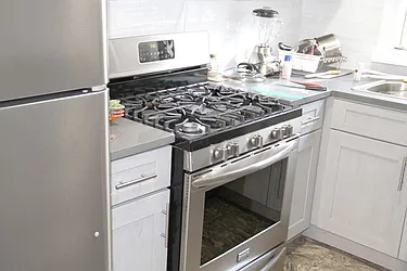 Rented by Metropolitan Brokers Inc.