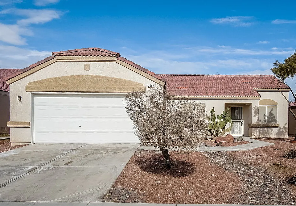 2602 Tropical Sands Ave