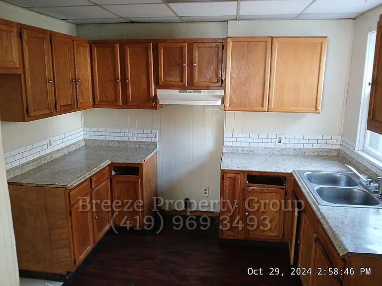 244 Knower St — Photo 10