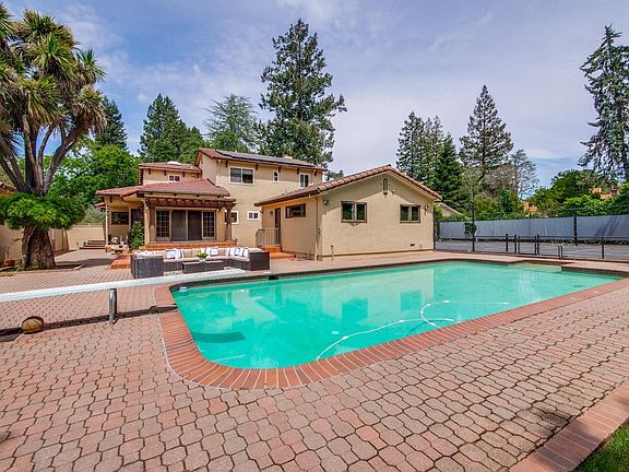 4th image of 50 Amador Ave