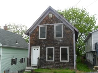 10 Alpine Ct, Gloucester, MA 01930