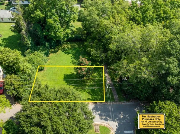 769 Carlton St SE, Gainesville, GA 30501