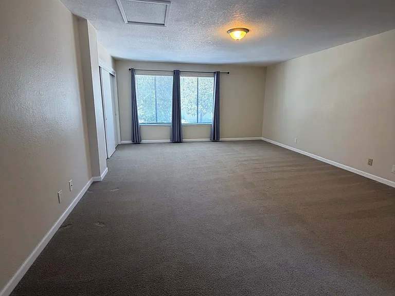 279 Branch St #B — Photo 11