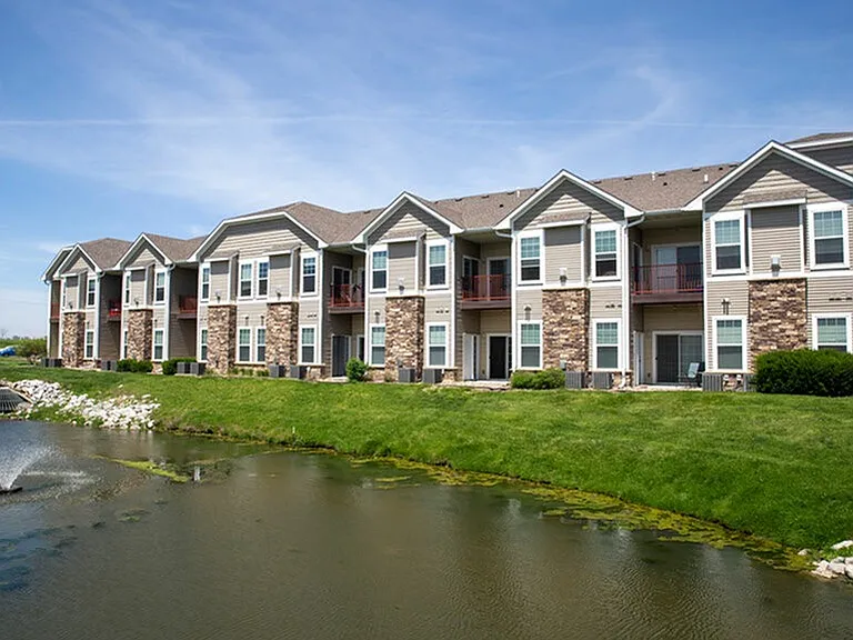 Woodland Reserve Apartments — Photo 22