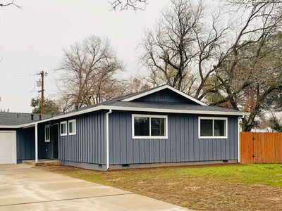 670 Walton Dr, Red Bluff, CA, 96080