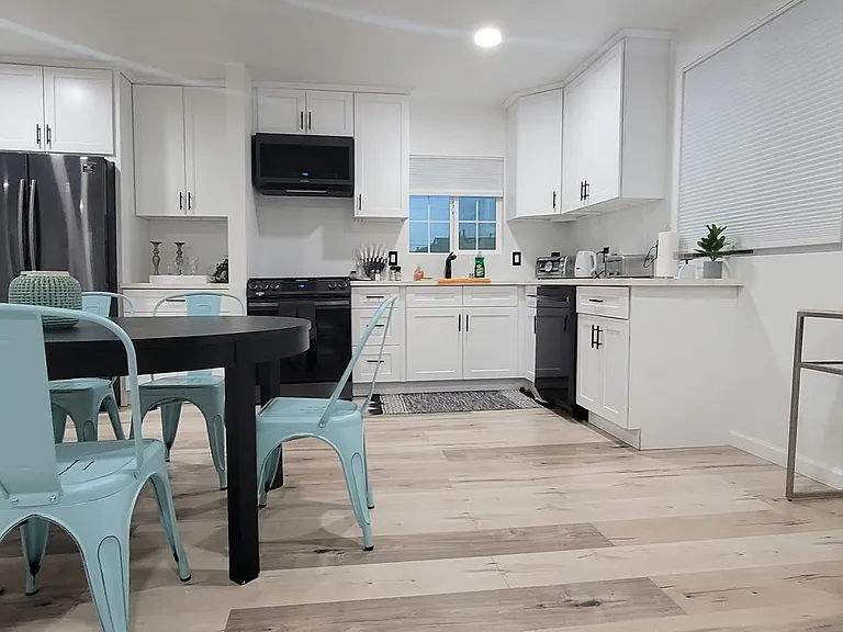 6725 Belmar Ave — Photo 33