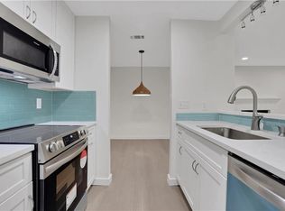 1412 Tuxworth Cir, Decatur, GA 30033