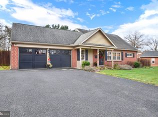 312 Roland Ave, Chambersburg, PA 17201