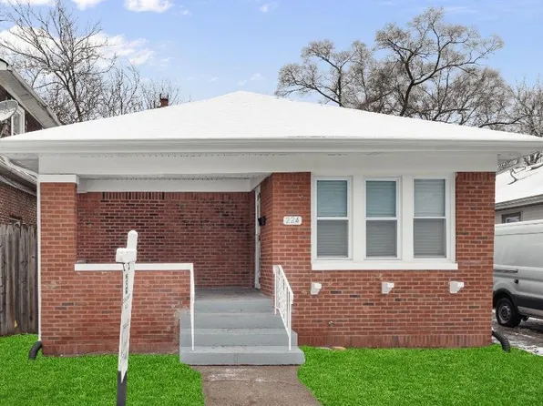 224 W 43rd Ave, Gary, IN 46408