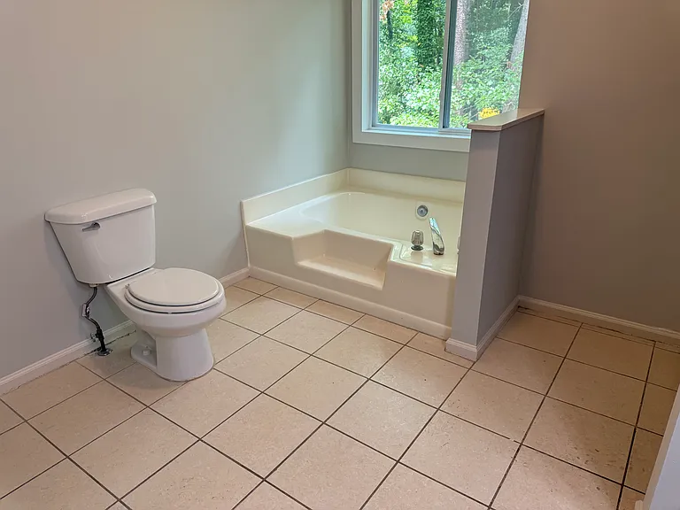 2352 Cedar Valley Ct — Photo 12