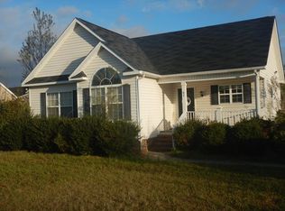 67 Colony Dr, Camden, SC 29020