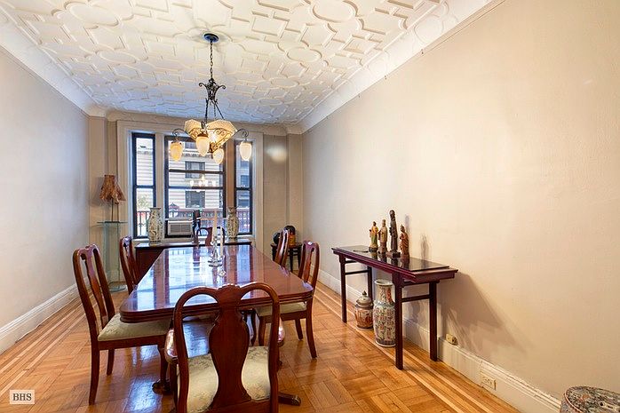 1st image of 828 7th Ave #2E