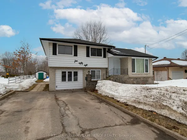 588 Manly St, Midland, ON L4R 3G3