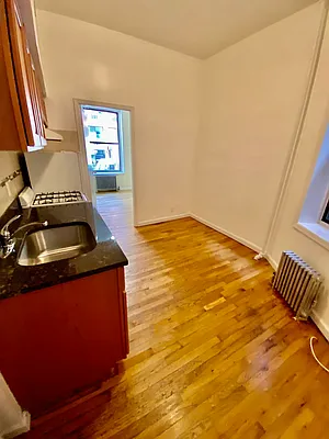 Rented by Douglas Elliman | media 22