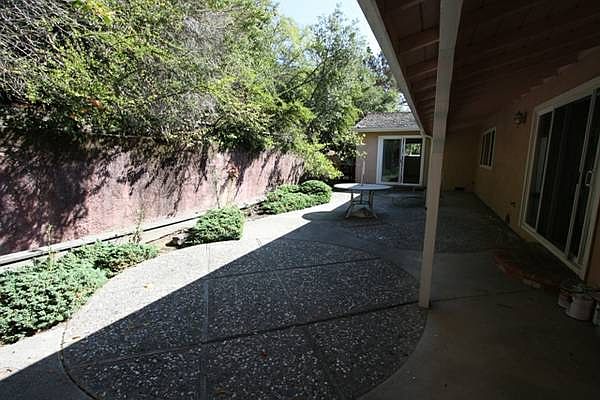 1st image of 17636 Vineyard Rd