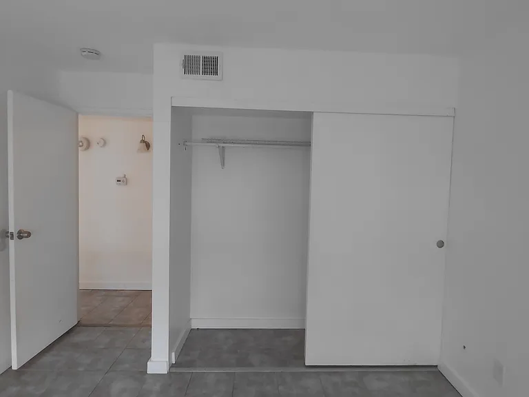 14433 Jewell Ave — Photo 14