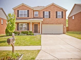 1015 Fulman Rd, Hendersonville, TN 37075