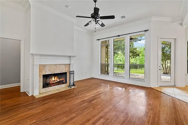 332 Autumn Creek Dr — Photo 6