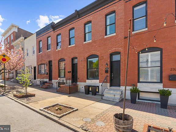 3rd image of 234 S Highland Ave