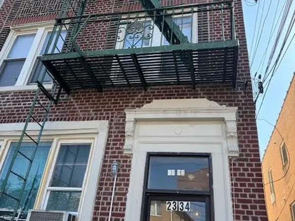 2334 82nd Street image 1 of 7