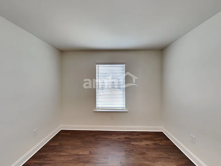 577 Summit View Ln — Photo 22