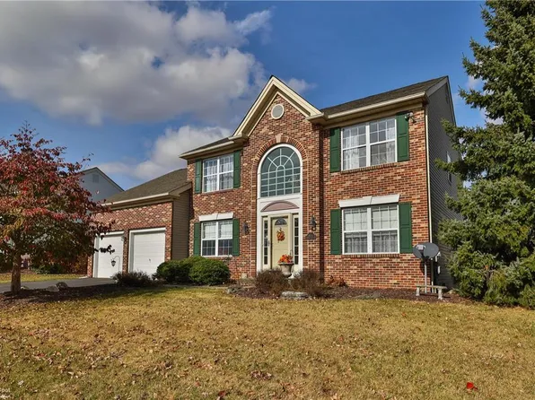 4015 Klein St, Bethlehem, PA 18020