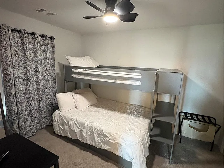 2418 Palisade Crest Dr — Photo 9