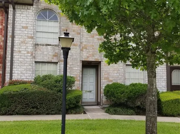 11528 S Kirkwood Rd, Stafford, TX 77477