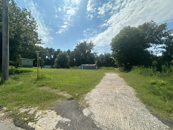 214 Cadiz St, Princeton, KY 42445
