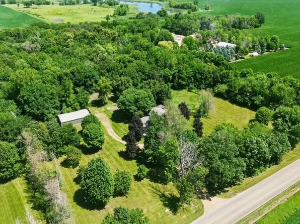13240 50th St, Watertown, MN 55388