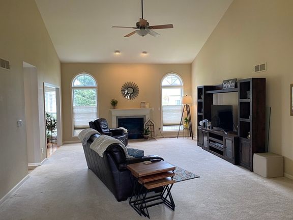 3rd image of 2194 Avalon Ct