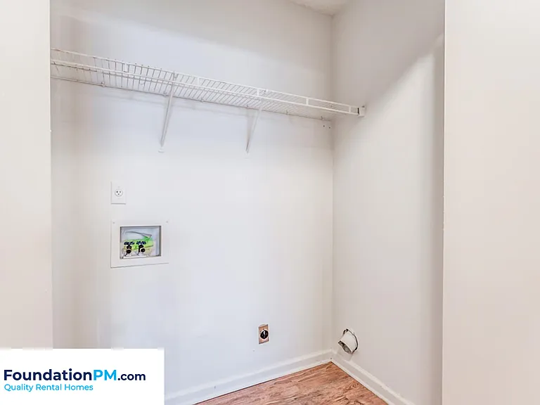 2223 Curbertson St — Photo 15
