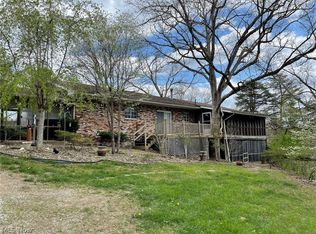 2102 Harris Hwy, Washington, WV 26181