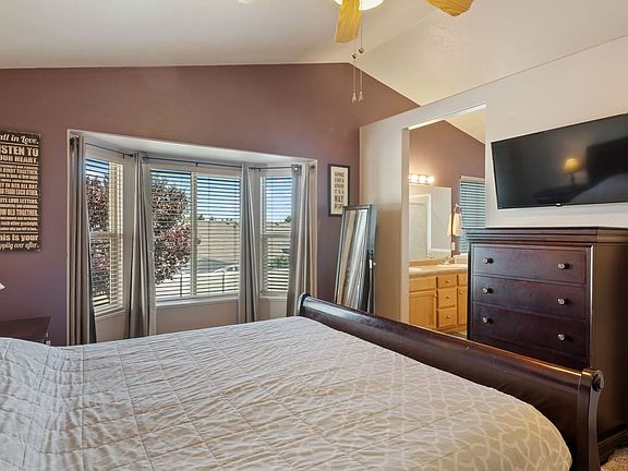4th image of 6495 S Mount Whitney Ln